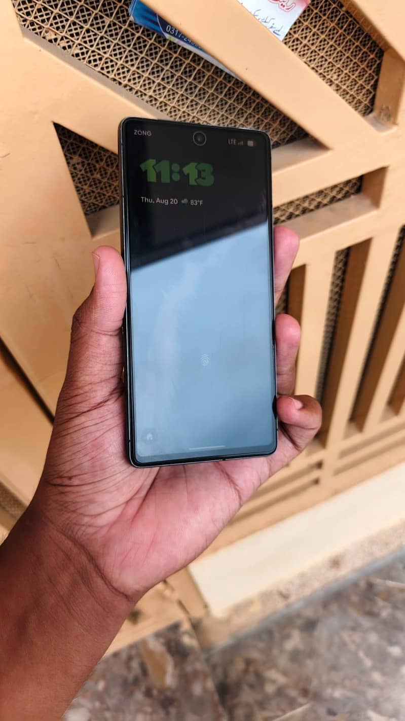 Google pixel 7 4