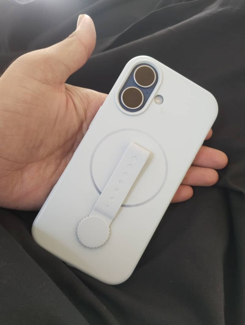 Apple iPhone 17 0