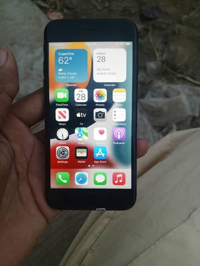 Apple iPhone 7