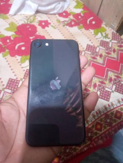 Apple iPhone SE