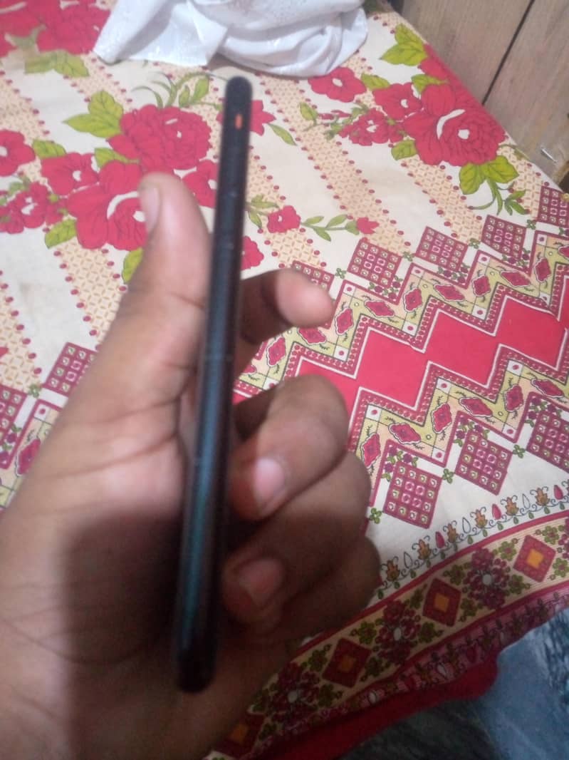 Apple iPhone SE 4