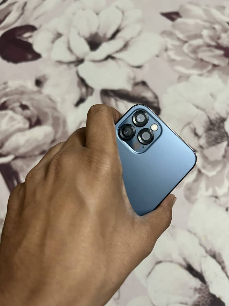 Apple iPhone 12 Pro 7