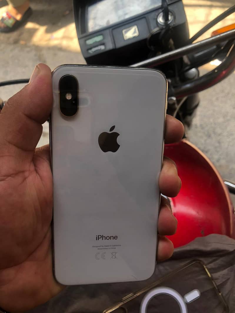 Apple iPhone X 2