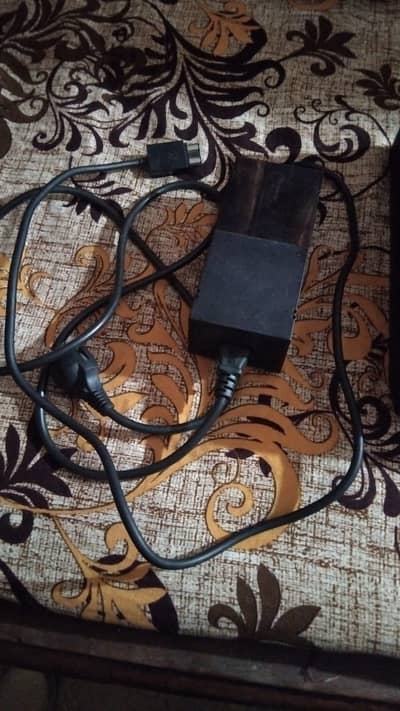 Xbox one 1000gb with 5 game  like New