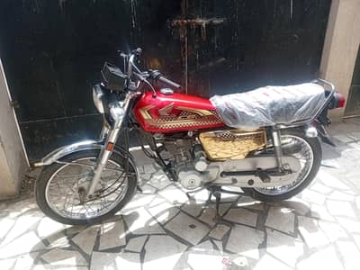 honda 125 red gold edition 2025