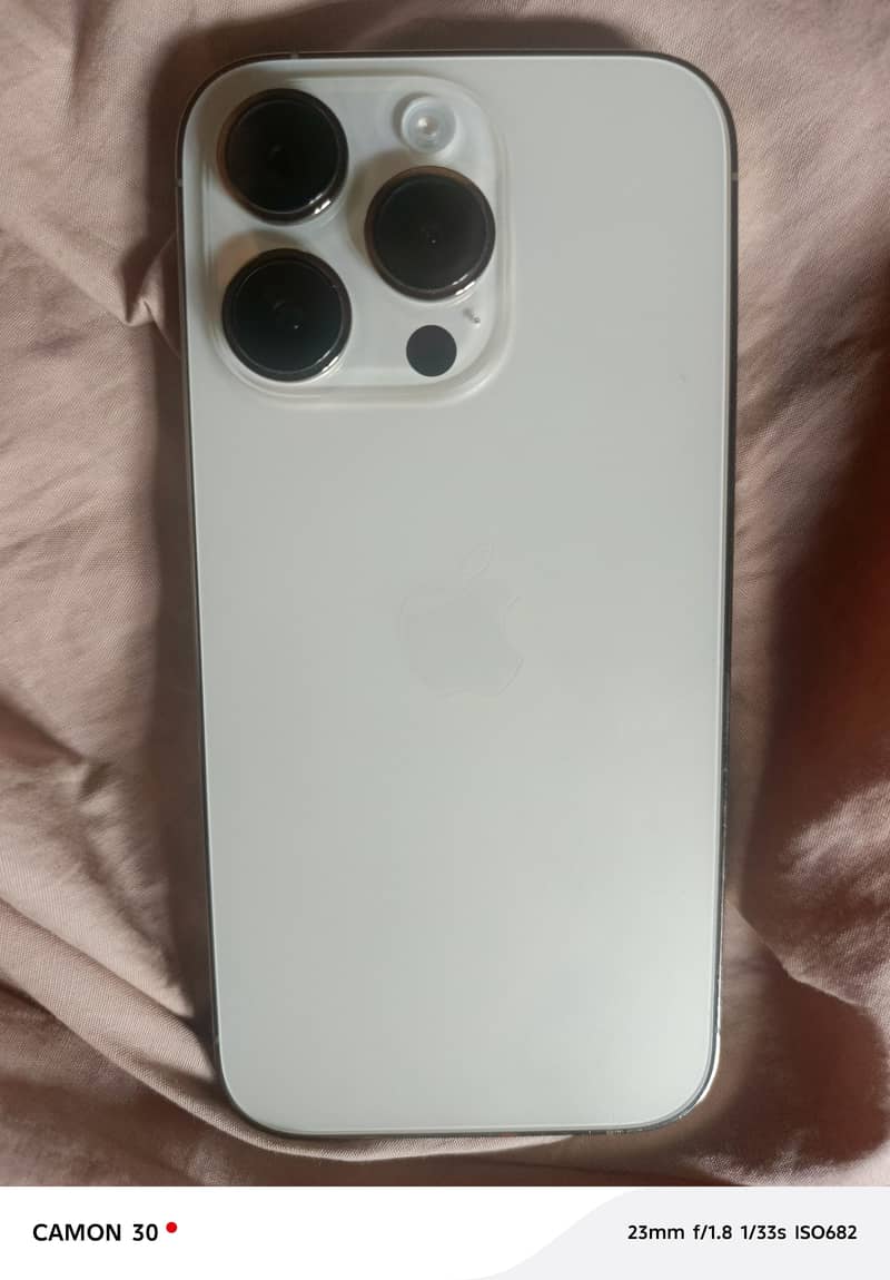 Apple iPhone 14 Pro 0