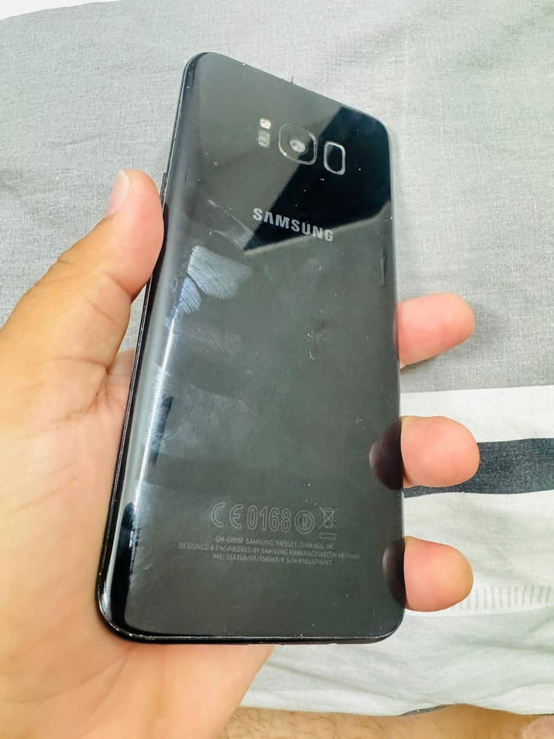 Samsung Mobile S8 Plus 1