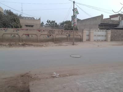 Demolish able 2 kanal house
