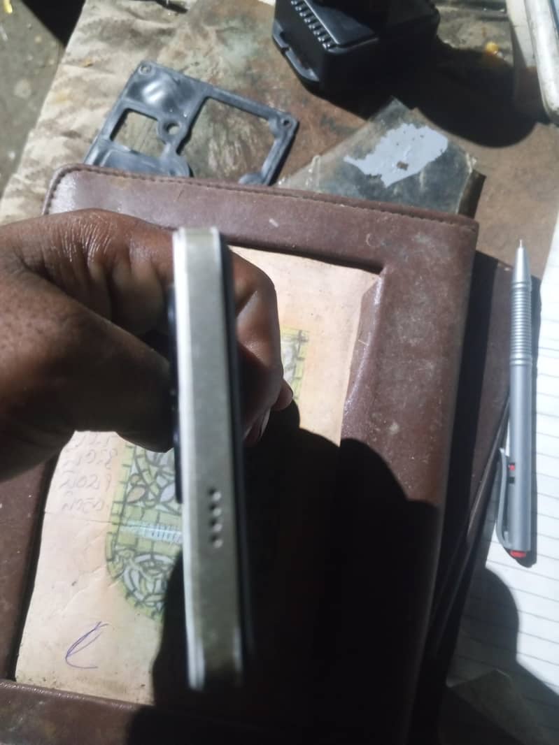 Tecno Spark Go 2