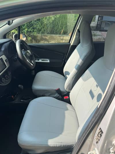 Toyota Vitz 2015