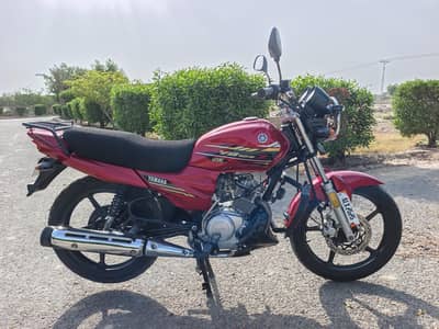 Yamaha YB125Z DX 2022