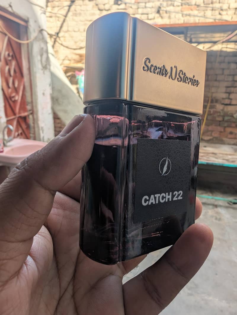 Catch 22 perfume 1