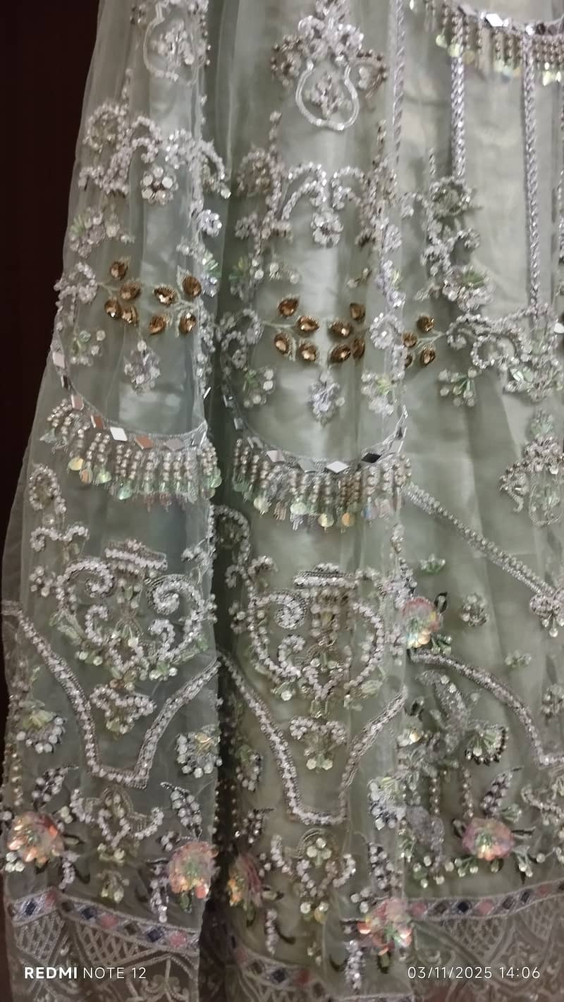 Embroided maxi 3