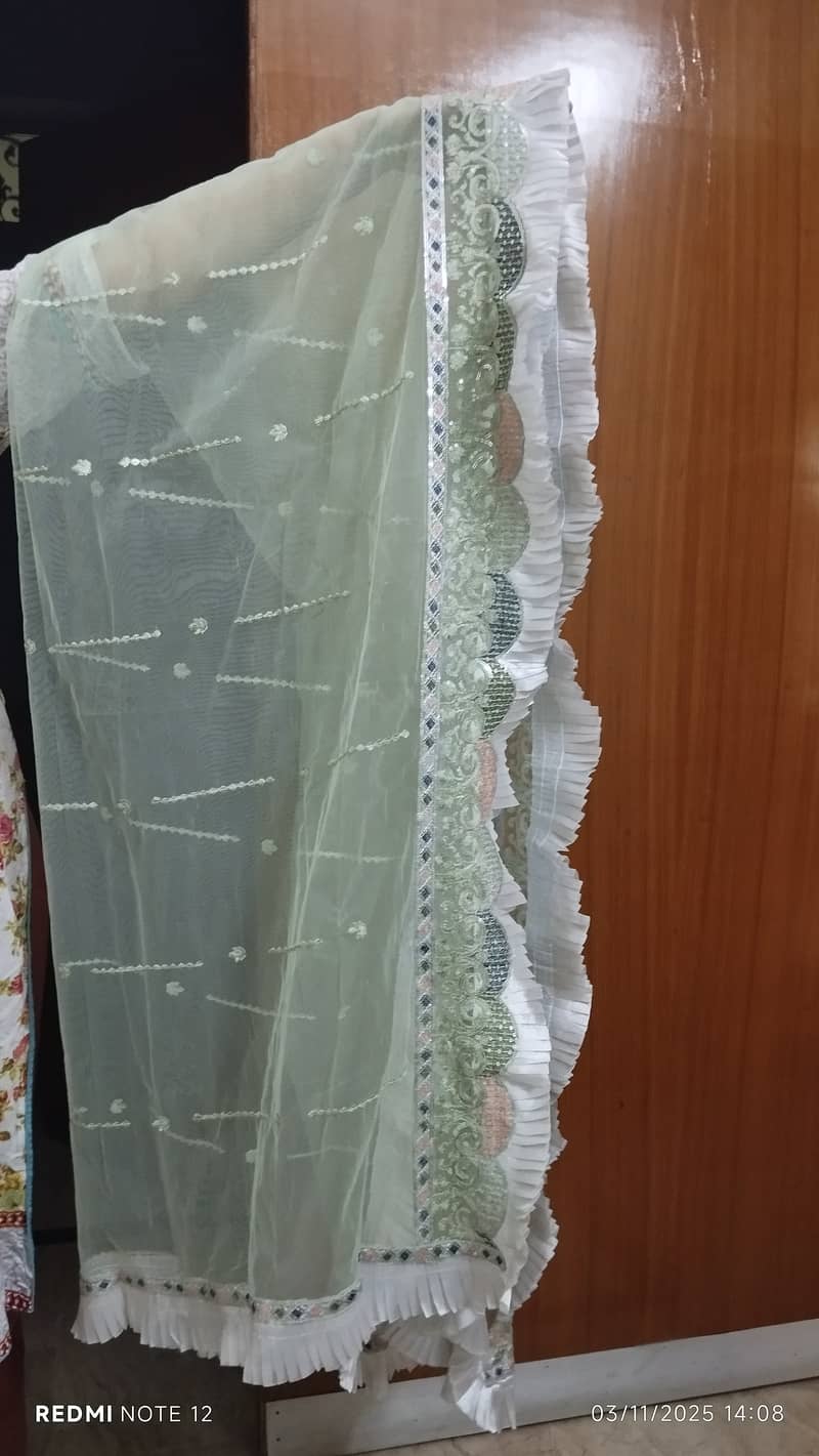 Embroided maxi 8