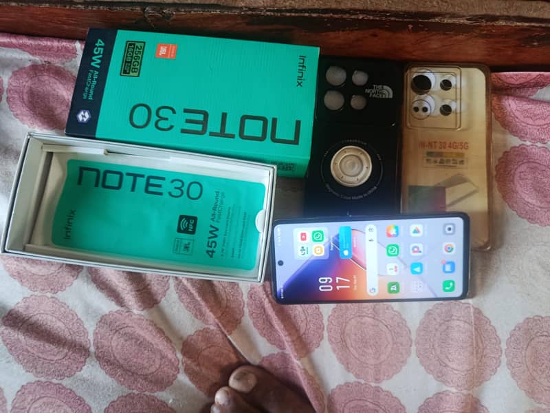 Infinix Note 30 1