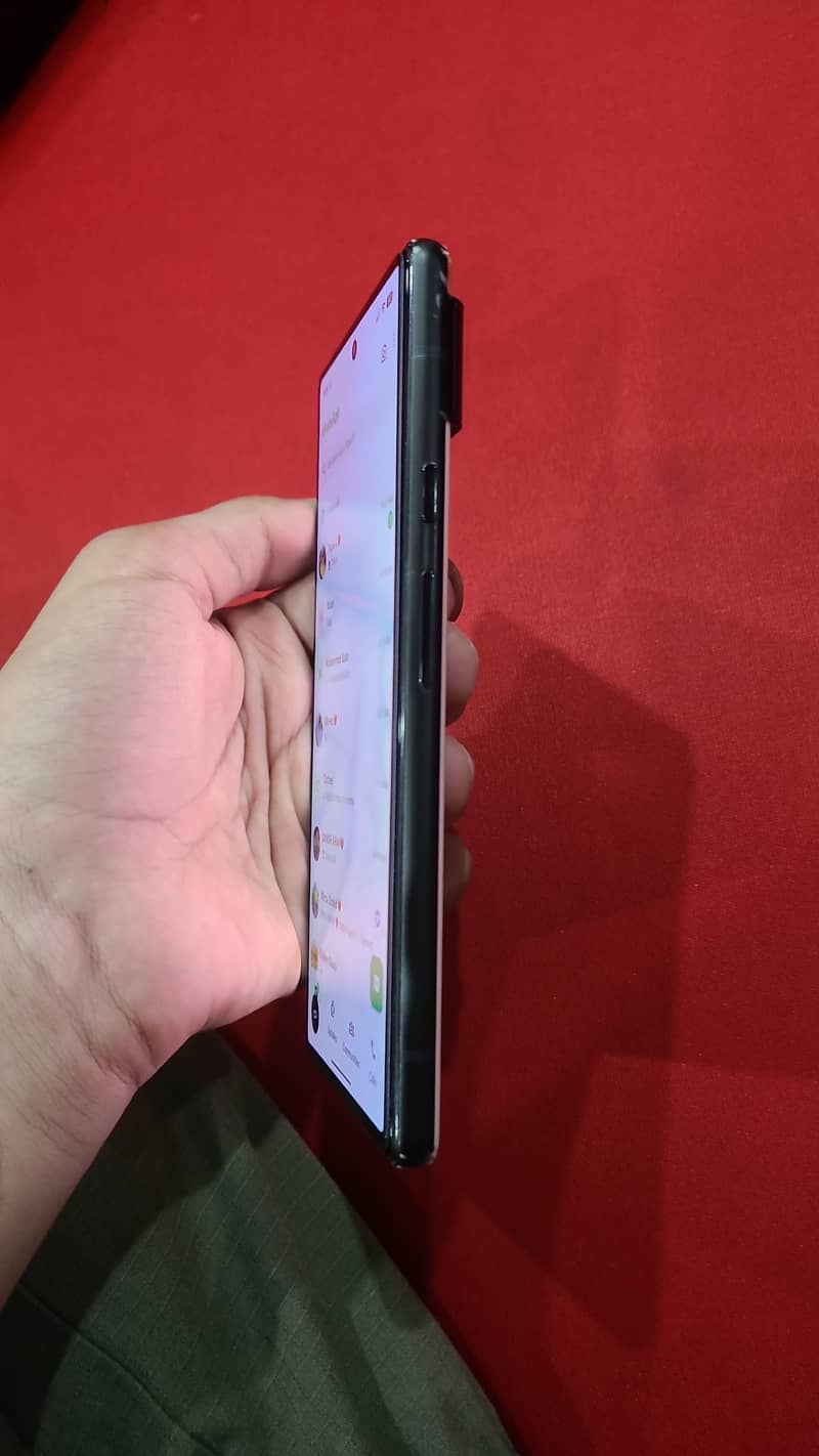 Google Pixel 6 4