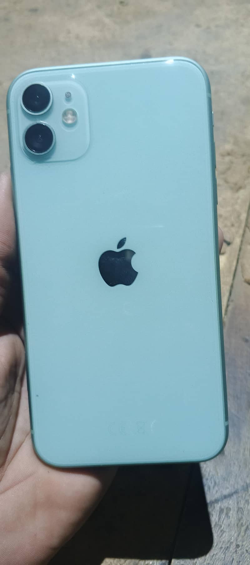 Apple iPhone 11 0