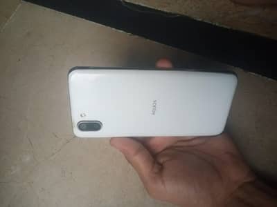 Sharp Aquos R2