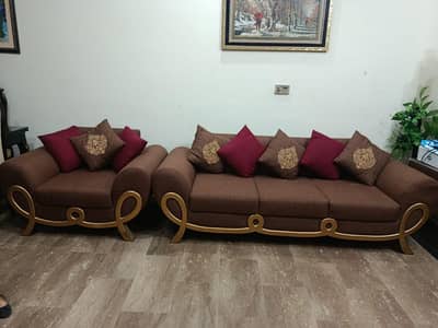 3 piece sofa set (123) with table new condition