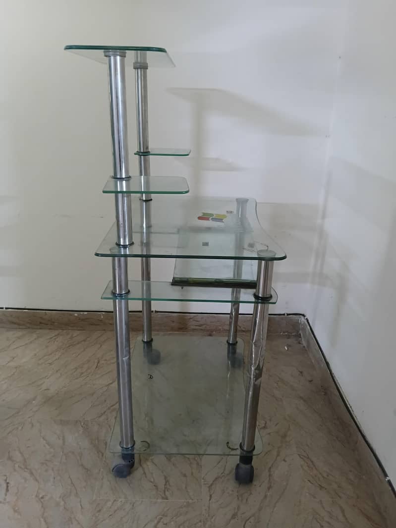 Computer Trolley Glass 1