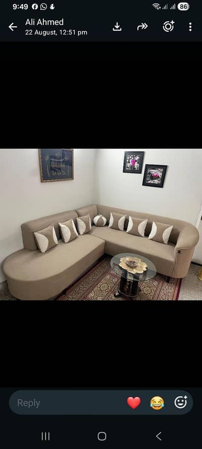 6 seater sofa set in a excellent condition. buy from master Molty form