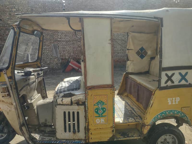 auto rickshaw 0