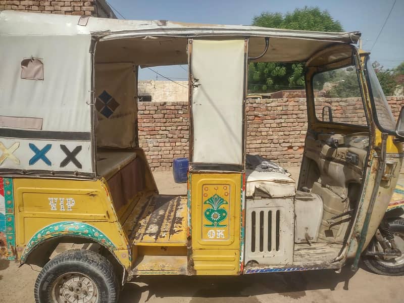 auto rickshaw 4