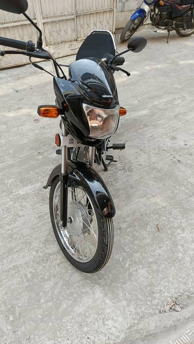 Honda Pridor 100CC BLACK 10/10 CONDITIONS