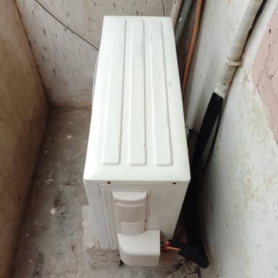 Gree 1 Ton Ac inverter