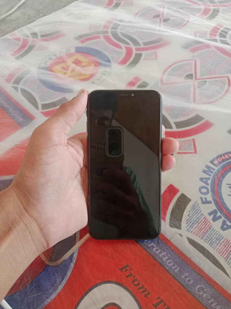 Apple iPhone X 2