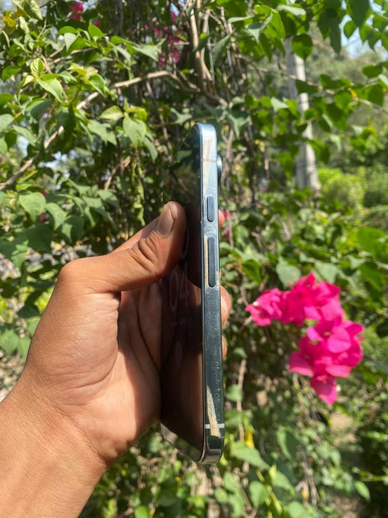 Google Pixel 9 Pro 3