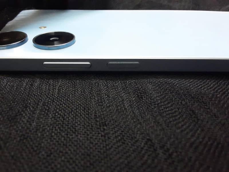 realme note 60 4