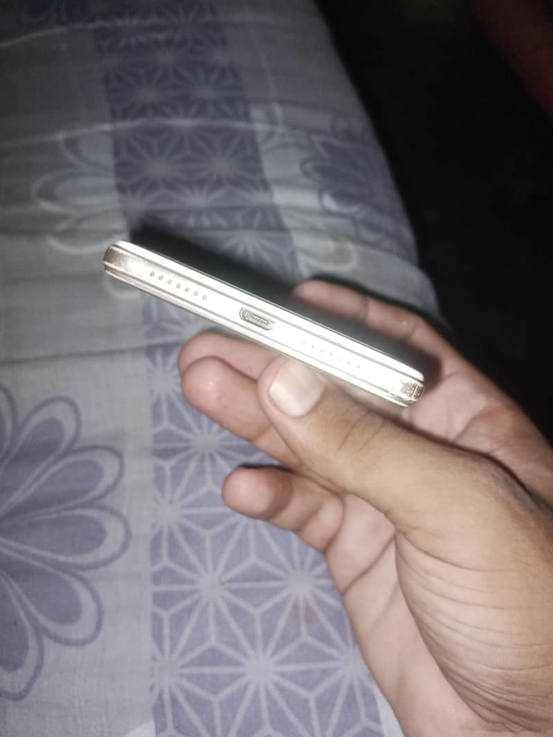 OPPO A37m 4