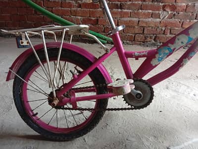 Cycle for sale Barbie style cycle ha all ok ha