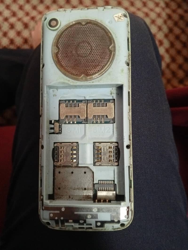 XMobile D4 Lite 2