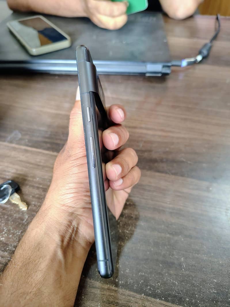 Google Pixel 7 5