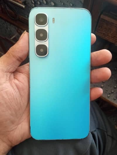 Infinix Hot 60 Pro — Excellent Condition | Gaming & Daily Use