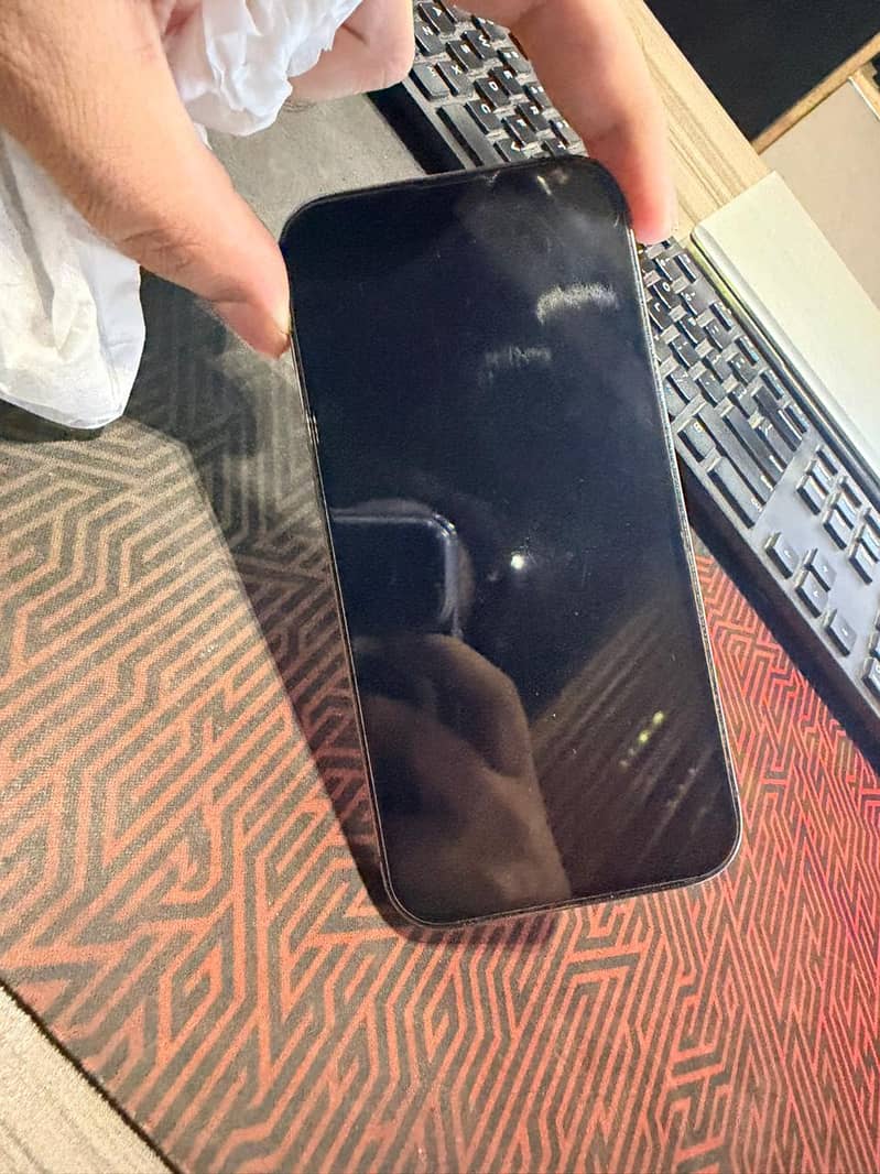 Apple iPhone 14 Pro 3