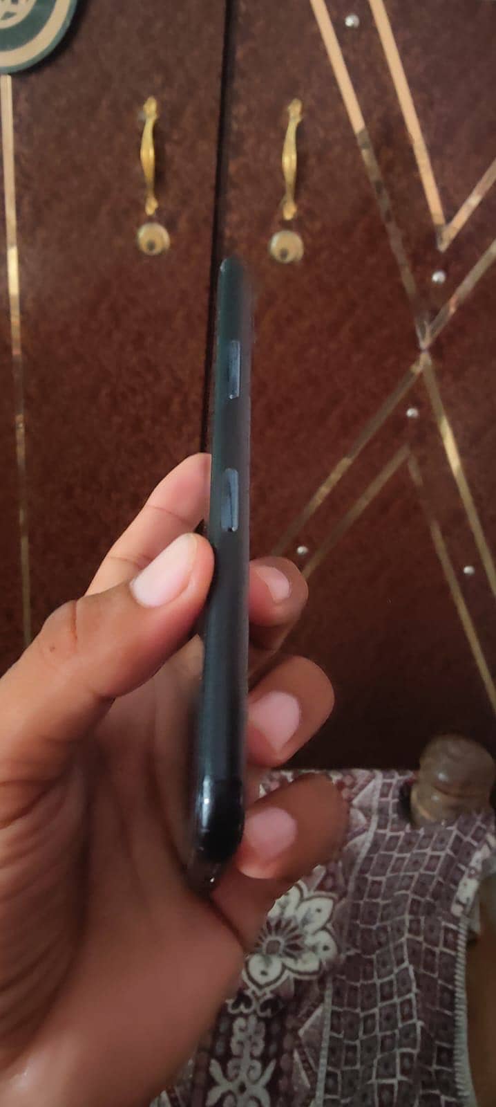 Apple iPhone 11 Pro 0
