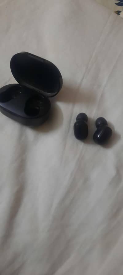 Ear Phone