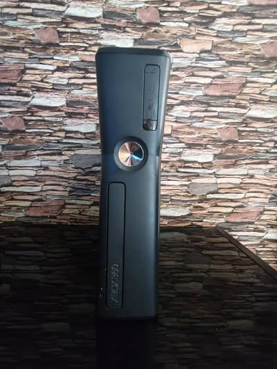 Xbox 360 with 50 games with out controllers