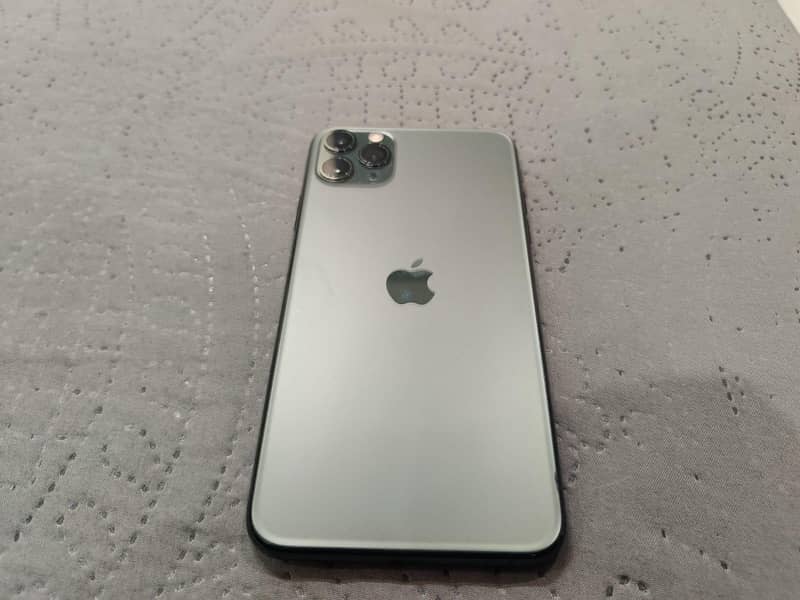 Apple iPhone 11 Pro Max 0