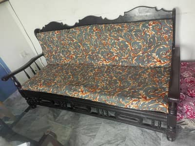 wooden sofa condition 10/10