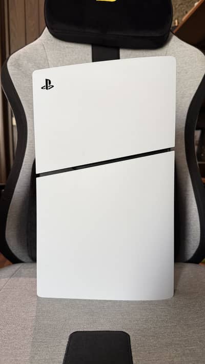 Ps5 slim digital edition used with box