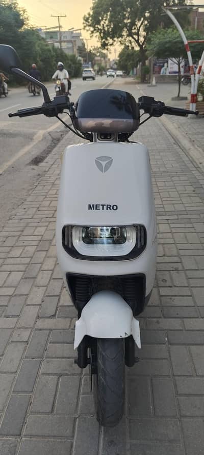 Metro E8ES pro