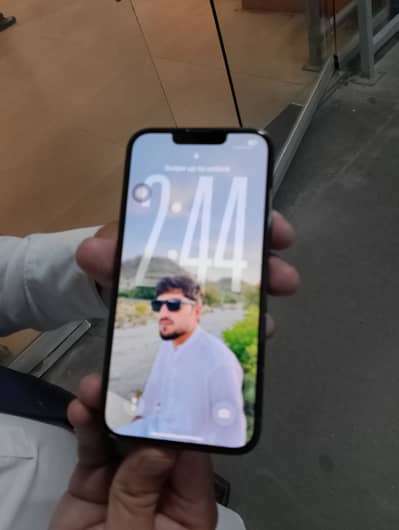 Apple iPhone 14