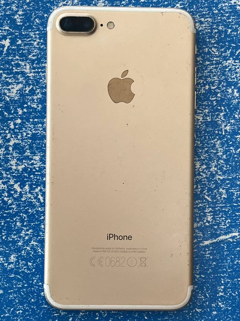 Apple iPhone 7 Plus 1