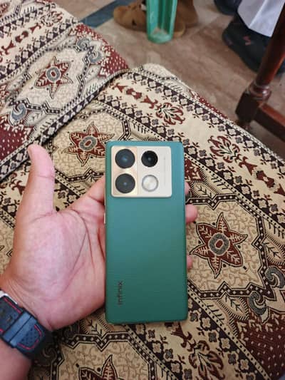 Infinix Note 40 Pro
