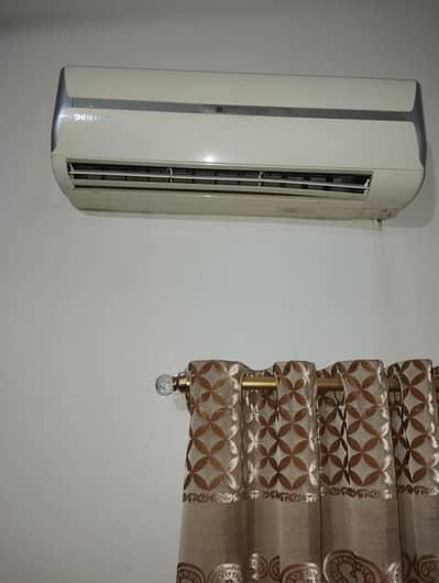 orient AC