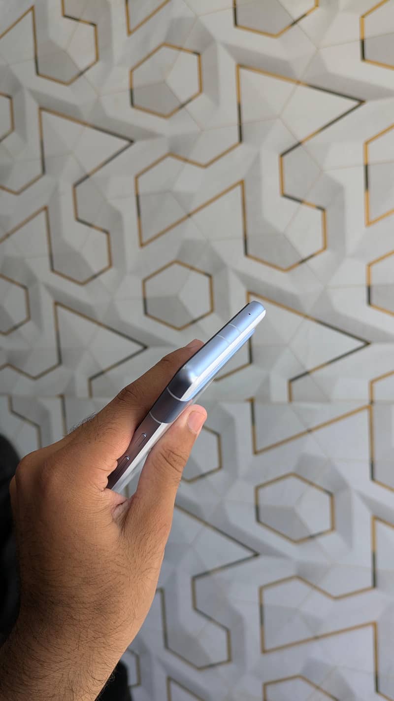 Google Pixel 7 A 1